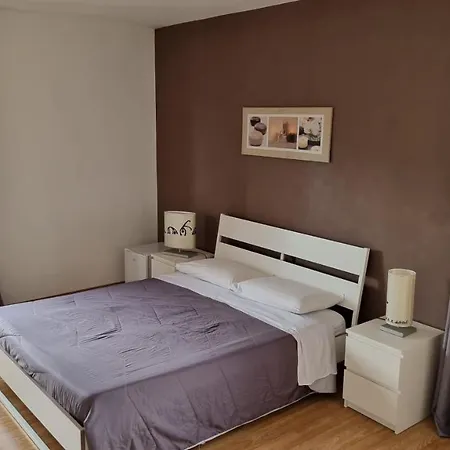 Balcone Fiorito Guest house *